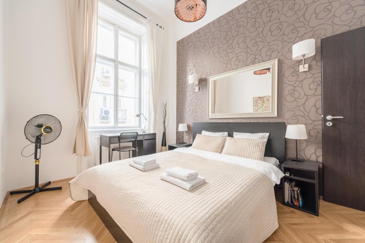 Oasis Apartments - Dohany Street I Budapeste Exterior foto